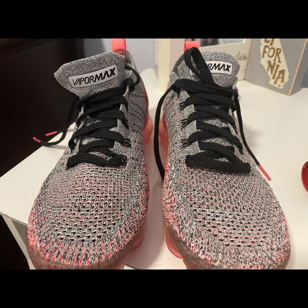 Nike Women’s Vapormax Flyknit